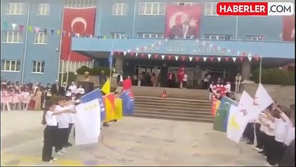 Refika Aksoy İlkokulu'nda 23 Nisan kutlaması