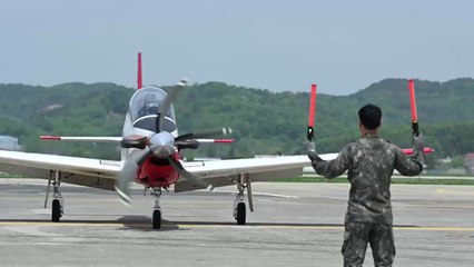 공군 "213비행교육대대, 41년간 25만시간 무사고 비행...지구 2,693바퀴" / YTN