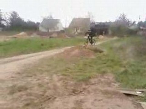 chute velo clement lol