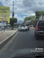 Captan maniobra de pick up para huir de rapidito