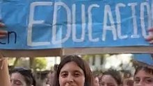 Massa en la marcha por la Educación Pública
