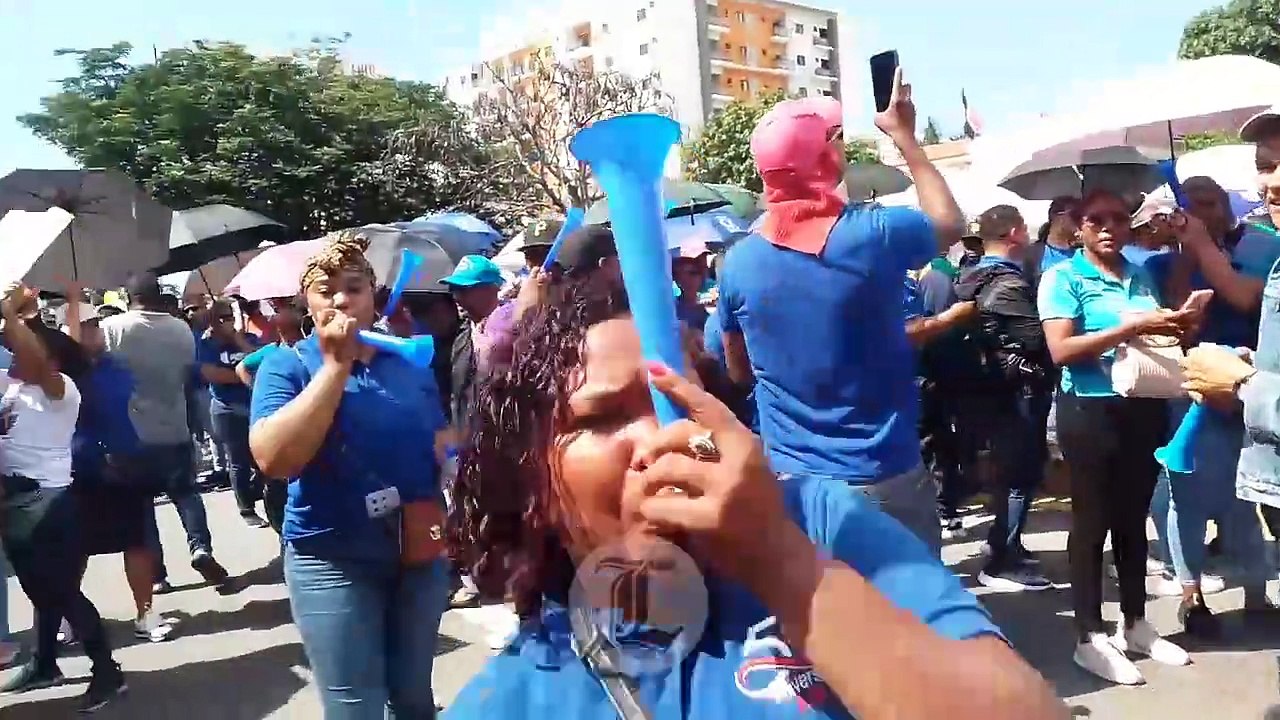 ADP da una semana para llegar a un acuerdo con aumento salarial y evaluación de desempeño