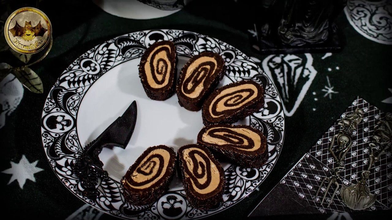 038 Schwarze Cremerolle (NO BAKE, WGT)