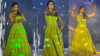 Arti Singh Sangeet Ceremony Dance Performance, Full Video...