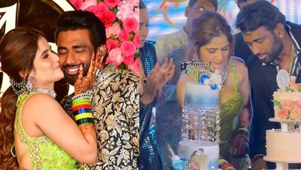 Arti Singh Sangeet Ceremony Inside Video Viral, Cake Cutting Celebration and Dance Full Video