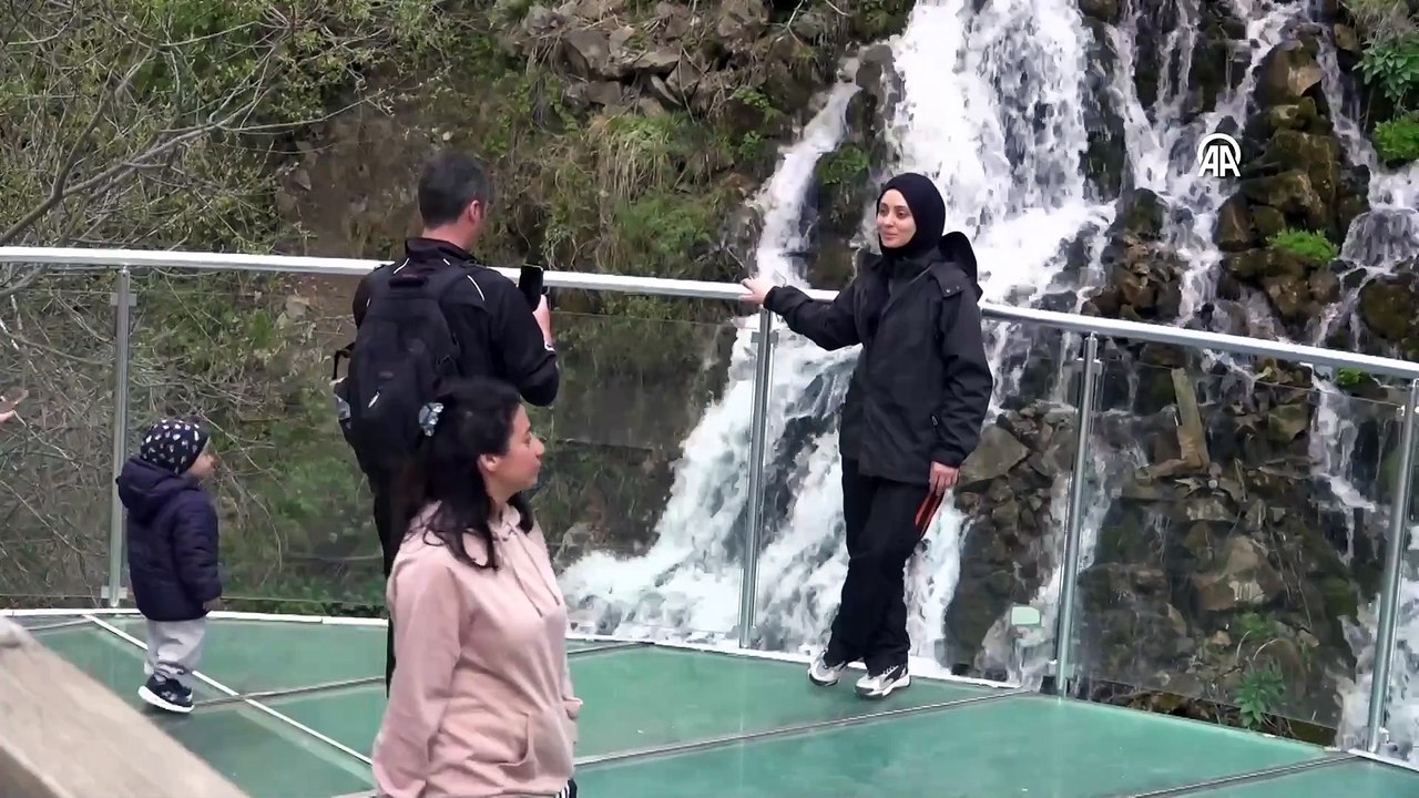 40 kaynaktan doğan Tomara Şelalesi sezonu açtı