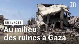 A vélo, il filme les destructions dans la bande de Gaza