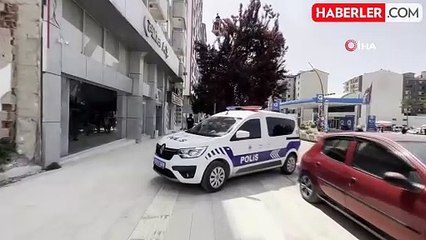 Elazığ'da Uyuyan Vatandaşın Komşuları Ekipleri Harekete Geçirdi