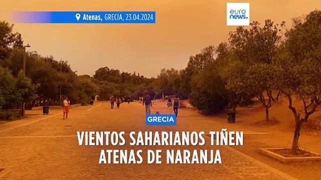 Atenas teñida de naranja por una nube de polvo sahariano