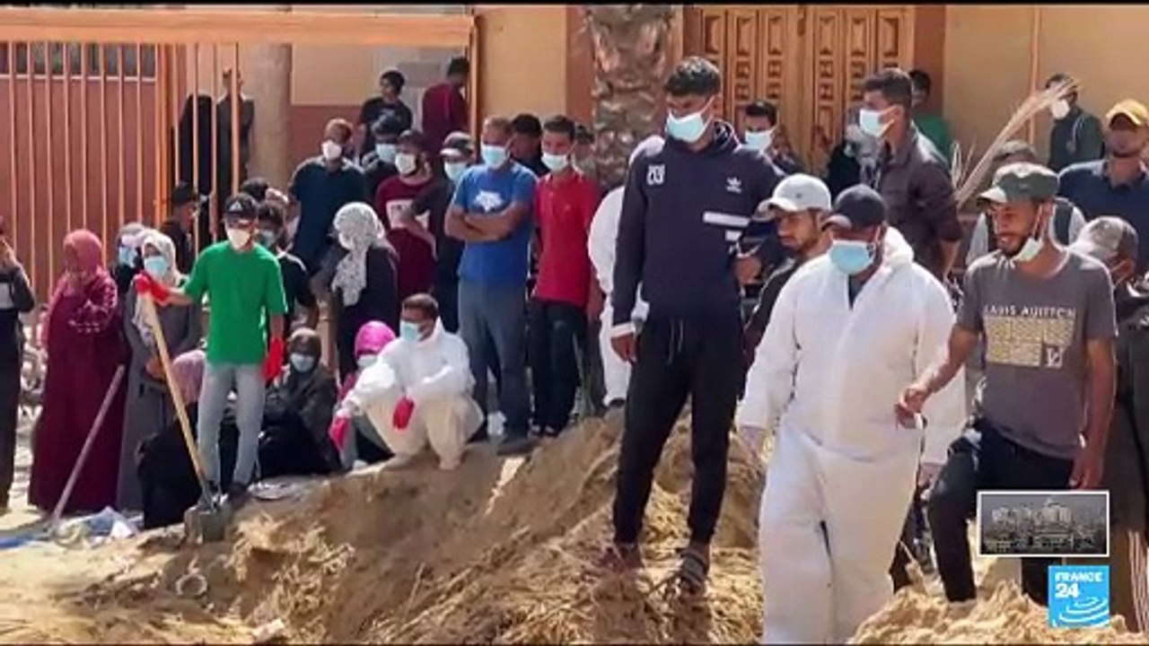 UN calls for investigation into mass graves unc...