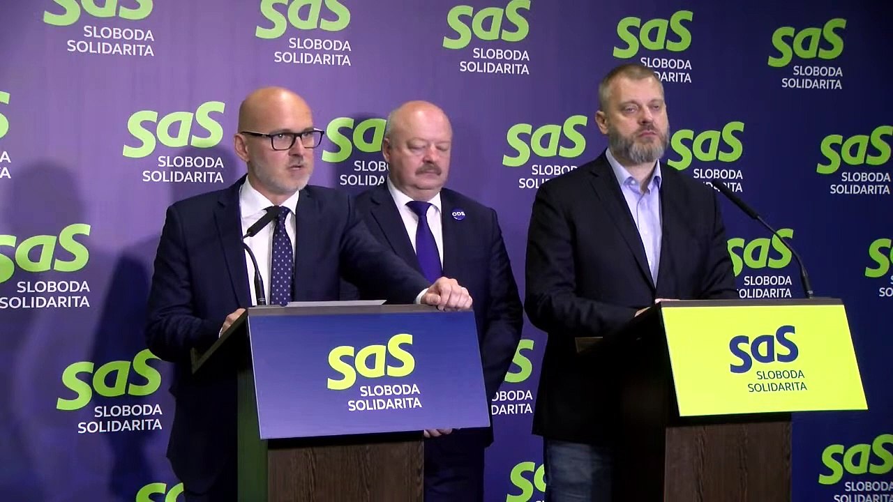 ZÁZNAM: Premiér chce podľa Gröhling ovládnuť RTVS,Šimečka odmieta útoky na kultúrnu obec
