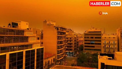 Atina'da Sahra'dan gelen çöl tozu gökyüzünü turuncuya boyadı