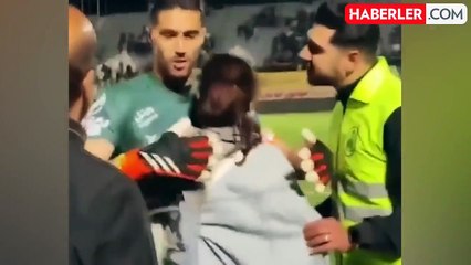 Kadın taraftara sarılan İranlı kaleci Hossein Hosseini, men ve para cezası aldı