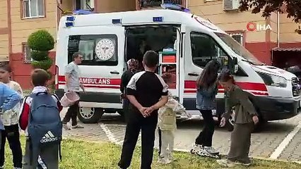 Tadilat yapılan apartmanın çatı katında yangın : 1 yaralı