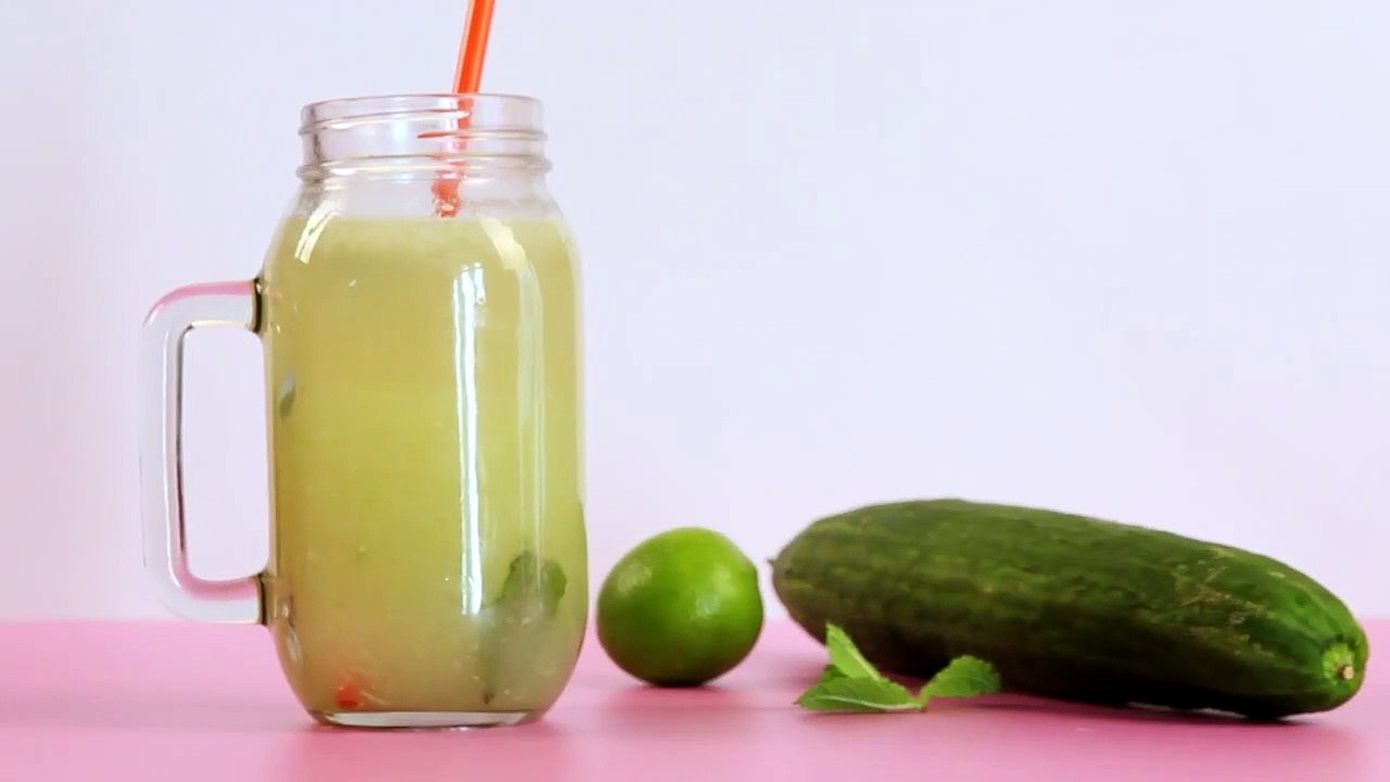 Limonade détoxyfiante gingembre concombre et menthe