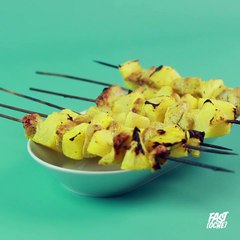 Brochette poulet ananas curry lait coco