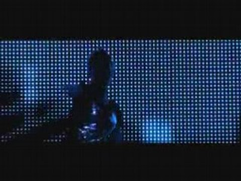 Tecktonik, le clip Sucker by Dim Chris en intégralité