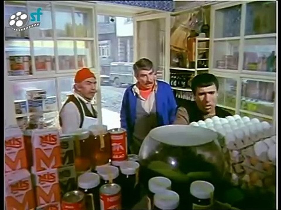 Ya Ya Ya Şa Şa Şa (1985) - Türk Filmi (İlyas Salman & Deniz Akbulut & Münir Özku