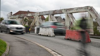 « Quand je peux l’éviter, je l’évite » : à Crépy-en-Valois, ce pont délabré qui inquiète les habitants