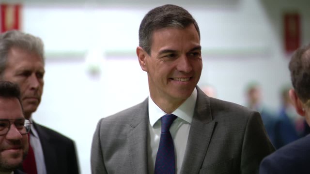 Sánchez cancela su agenda pública para reflexionar sobre su continuidad en el Gobierno