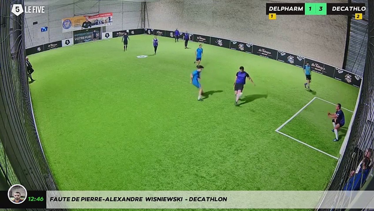 Faute de Pierre-Alexandre  Wisniewski  - DECATHLON