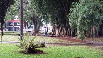 Mulher em situação de rua é socorrida após crise de asma