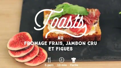 Toasts au fromage frais, jambon cru et figues