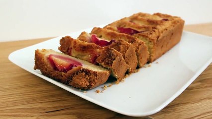 Cake sans farine aux amandes et peches