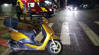 Jovem fica ferido ao cair de moto no Jardim Cristal