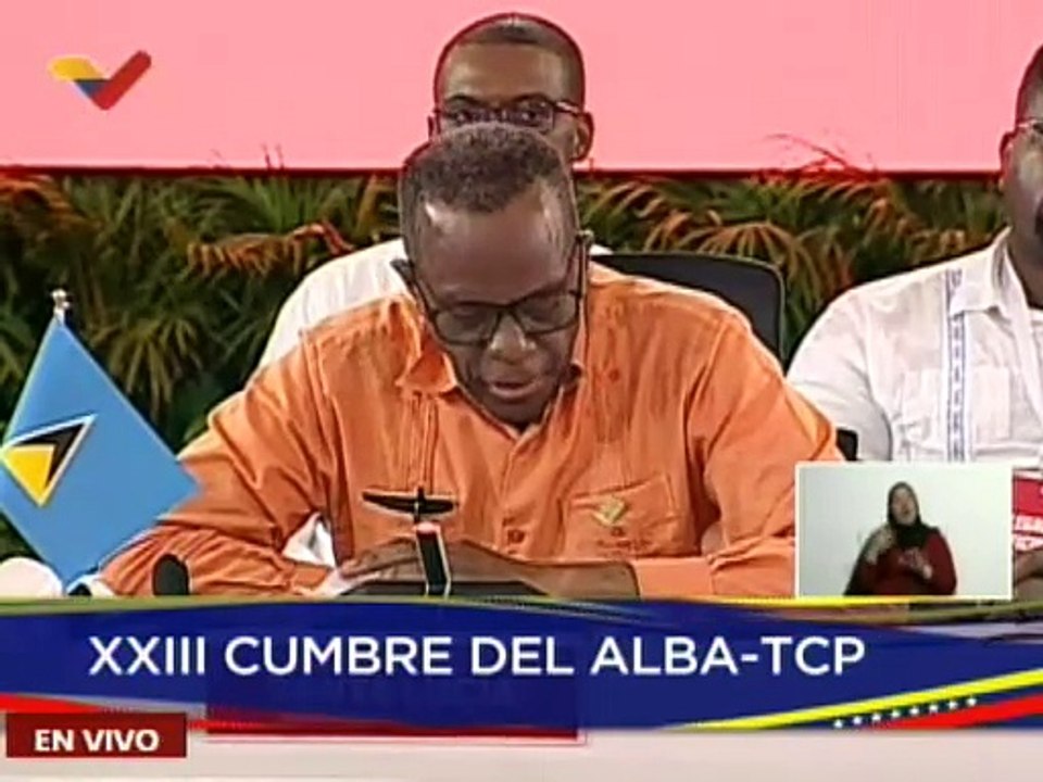 Primer Min. de Santa Lucía, Philip J. Pierre co...