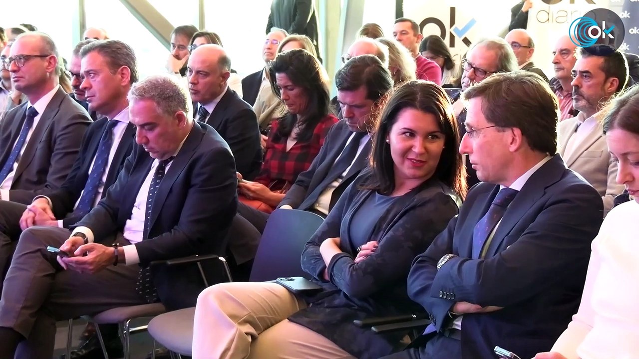 Espectacular acogida del I Encuentro ‘Entre Líderes’: "OKDIARIO está rompiendo moldes una vez más"