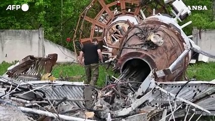 Ucraina, Kharkiv: i rottami della torre tv abbattuta