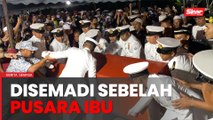 Muhammad Faisol disemadikan bersebelahan pusara ibu