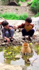 टिंकू ने बहन को डराया  ~ mini wood toy-wood working art skill wood _ hand crafts _ #shorts