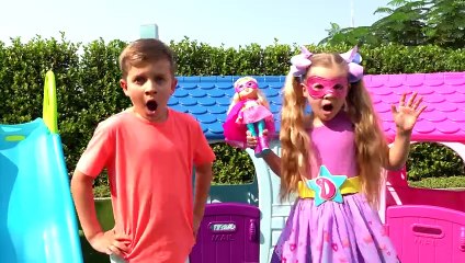 Diana and Roma change the time and play with dolls