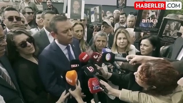 CHP Genel Başkanı Özgür Özel, Çorlu tren kazası davasını takip etmek için Çorlu'ya geldi