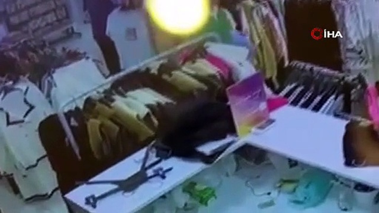 İstanbul'da hırsızlık anları saniye saniye görüntülendi