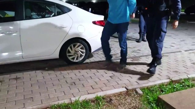 Homem é acusado de ameaçar e atirar facas em convivente e afilhada no Santa Cruz