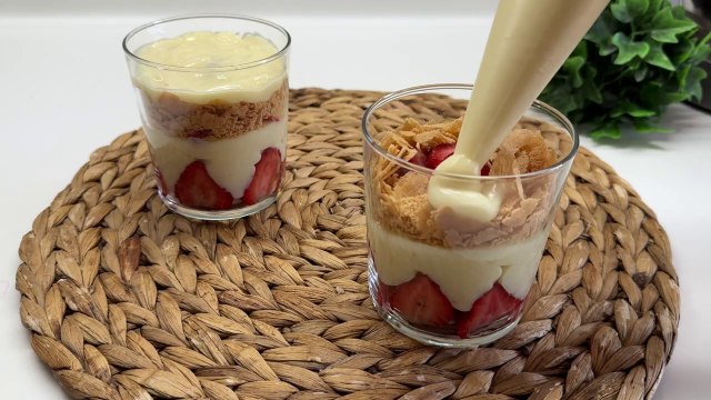 SATIŞ REKORU KIRAN O TATLI TARİFİ ❗️ EFSANE ÖTESİ LEZZETLİ VE KOLAY Sütlü Tatlı- Çiçekintarifleri