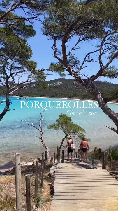 Porquerolles, Côte d’Azur  #petitmauda #guide #pepite #spot #porquerolles #hyeres #iledeporquerolles #cotedazur #hyereslespalmiers #provencealpescotedazur #frenchriviera #provence #cotedazurfrance