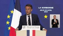 Emmanuel Macron : « Nous devons imposer la majorité numérique à 15 ans »