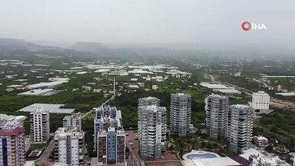 Mersin toz bulutu altında