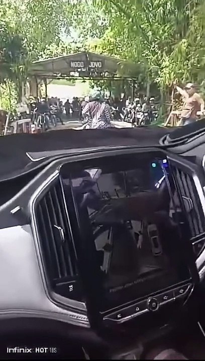 TANPA JUDUL