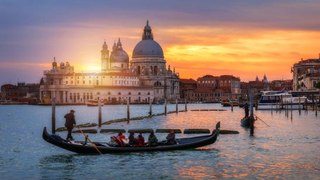 Los Turistas Pagarán Entrada Para Entrar A Venecia