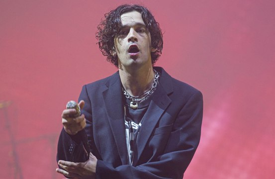 The 1975マット・ヒーリー、元恋人テイラー・スウィフトのニューアルバム「まだ聴いていない」