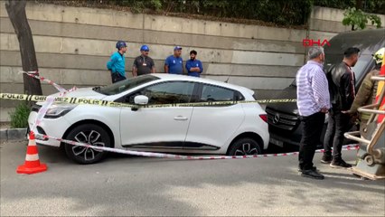 Şişli'de yol çöktü