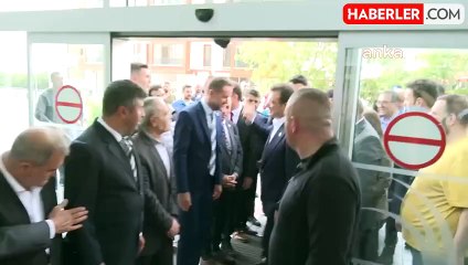 İmamoğlu, Çekmeköy Belediye Başkanı Orhan Çerkez'i tebrik etti