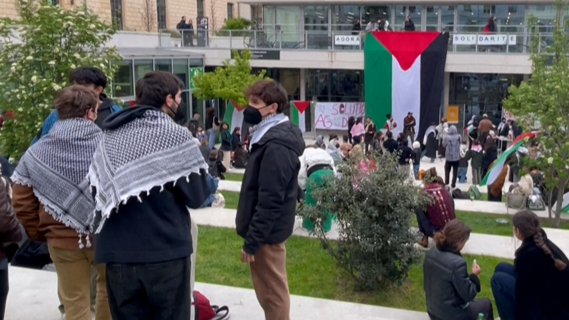 Paris, Los Angeles, Sydney : le mouvement étudiant pro-Gaza essaime dans le monde