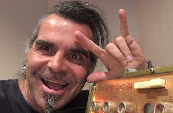 ‘Ho perso i sensi, sono cascato a terra’: Piero Pelù racconta l'incidente sul lavoro