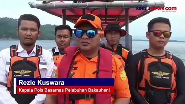 Detik-Detik Pria Nekat Terjun dari KMP Reina di Perairan Selat Sunda